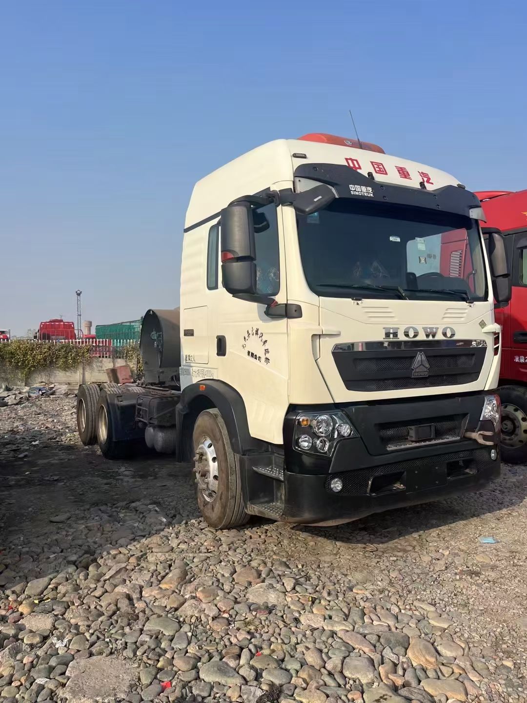 New Sinotruk 440HP Dump Truck for Sale front view