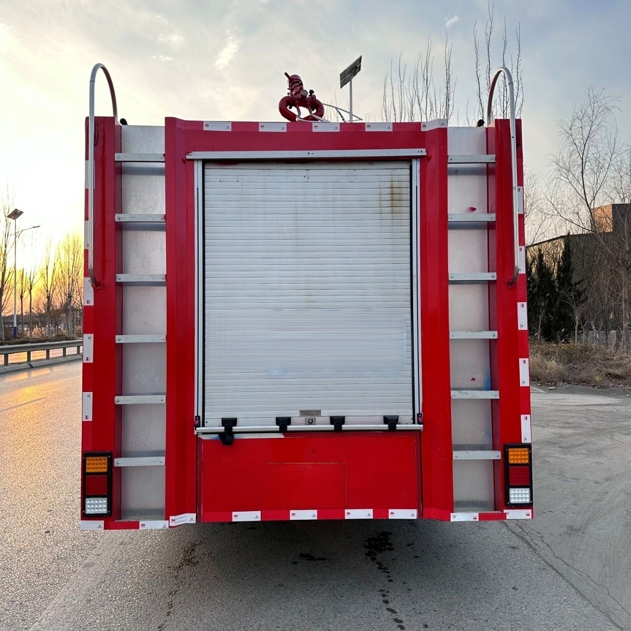 Used Dongfeng DFAC DOUBLE CAB Water Tank Fire Truck for Sale - Alternative Stock detail view