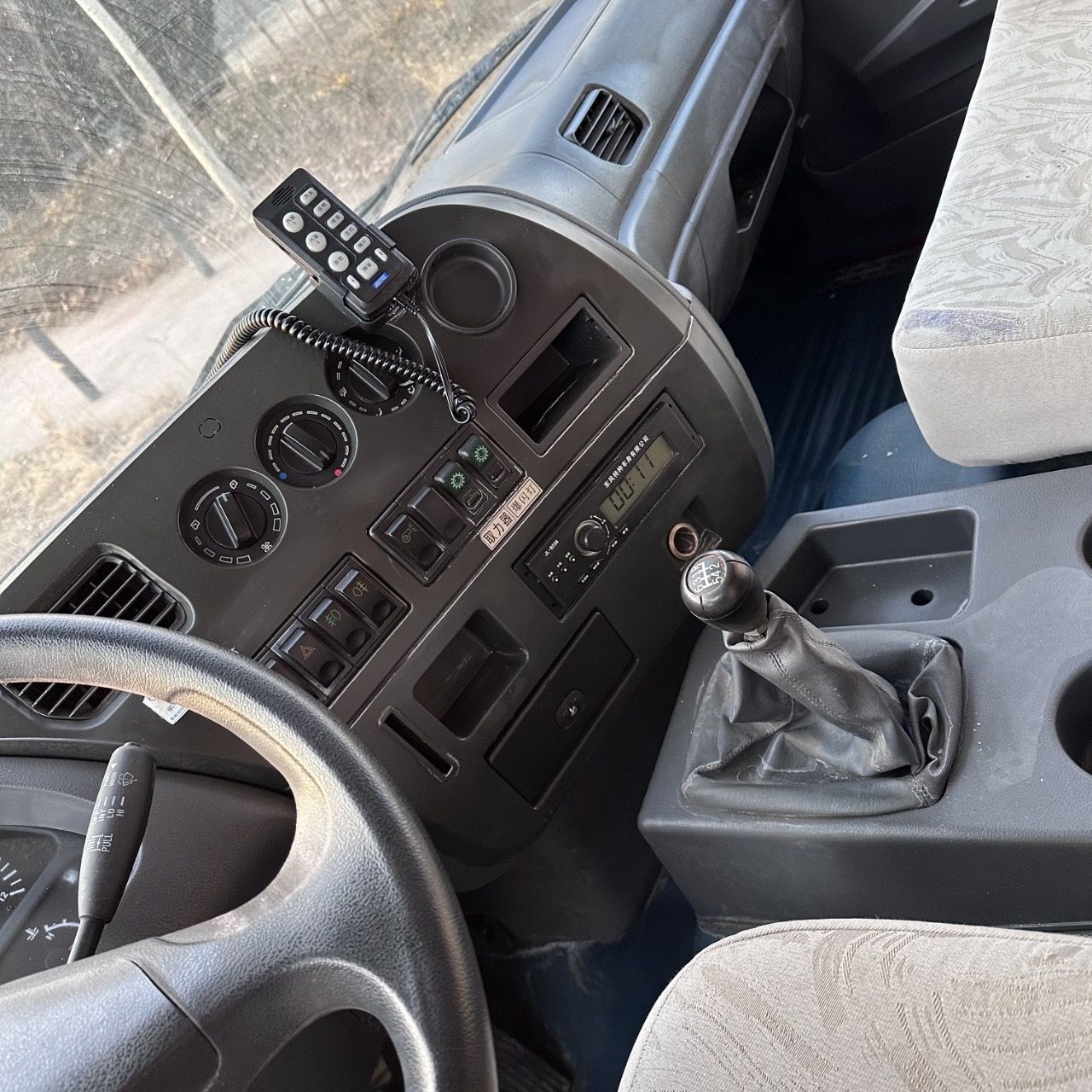 Used Dongfeng DFAC DOUBLE CAB Water Tank Fire Truck for Sale - Alternative Stock detail view