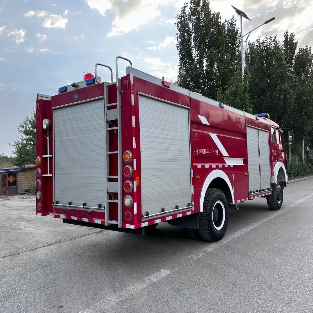 Used Beiben 16000 Water Tank Fire Truck for Sale detail view