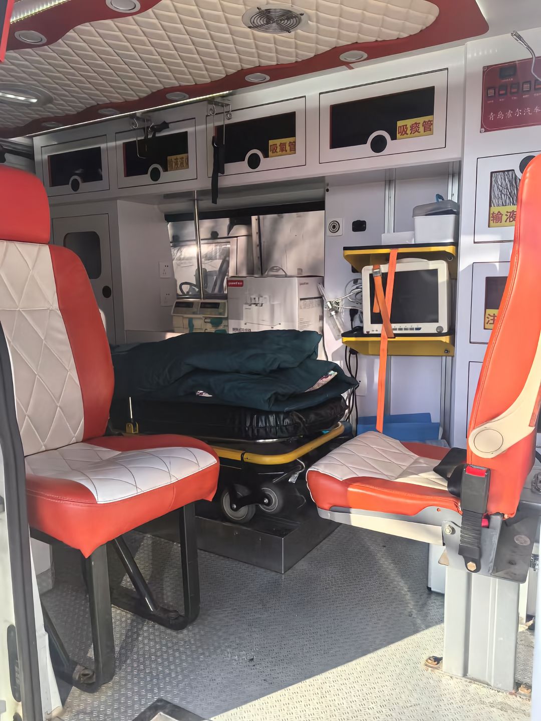 Used Ford Transit V348 Ambulance