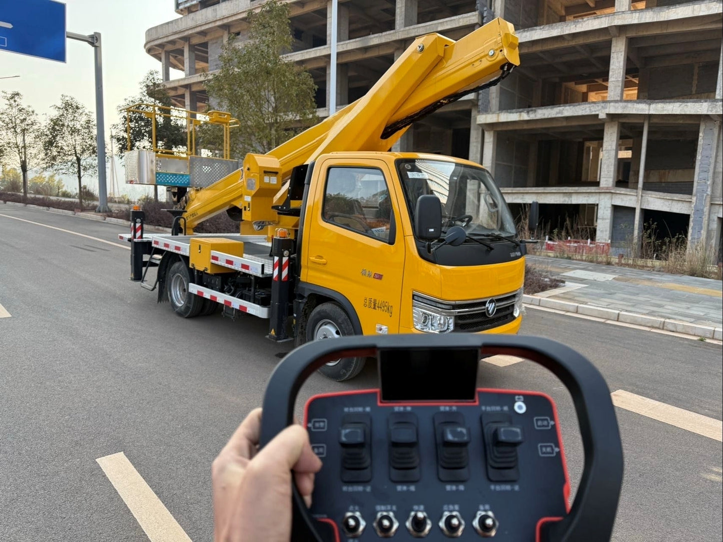Used FOTON S1 122HP 28.5m Aerial Working Platform Truck