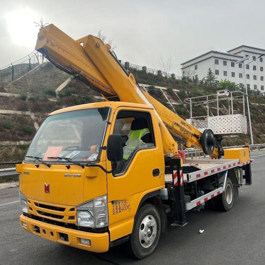 Used Isuzu DOUBLE CAB 18M ARTICULATED BOOM Aerial Work Platform Truck for Sale side view