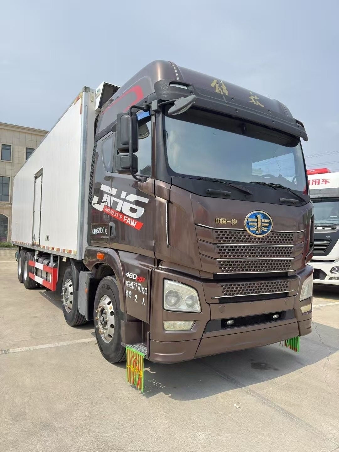 Used FAW JH6 9.6m 8×4 F-Class Heavy Refrigerated Truck