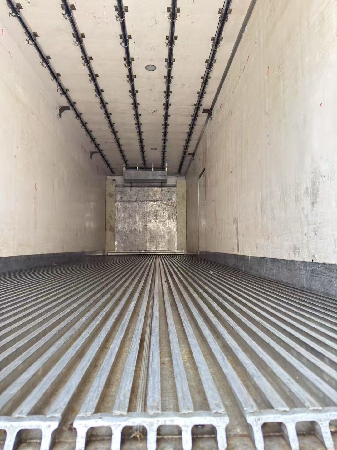 Used FAW JH6 9.6m 8×4 F-Class Heavy Refrigerated Truck