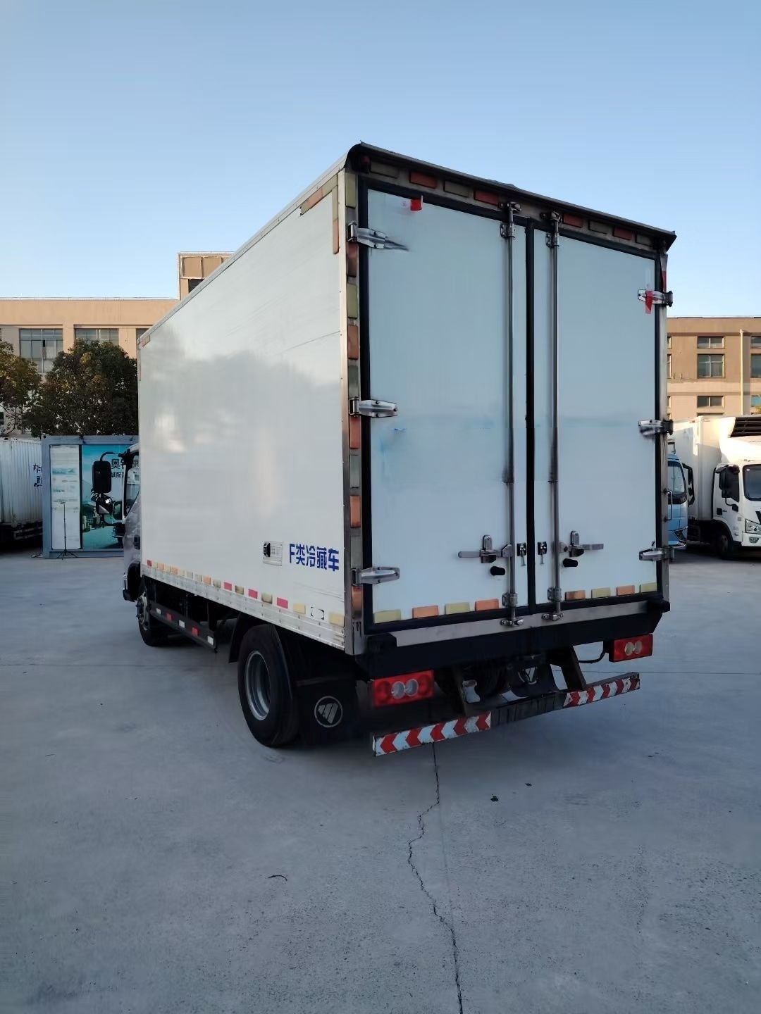 Used FOTON AUMARK 4.2m Refrigerated Truck