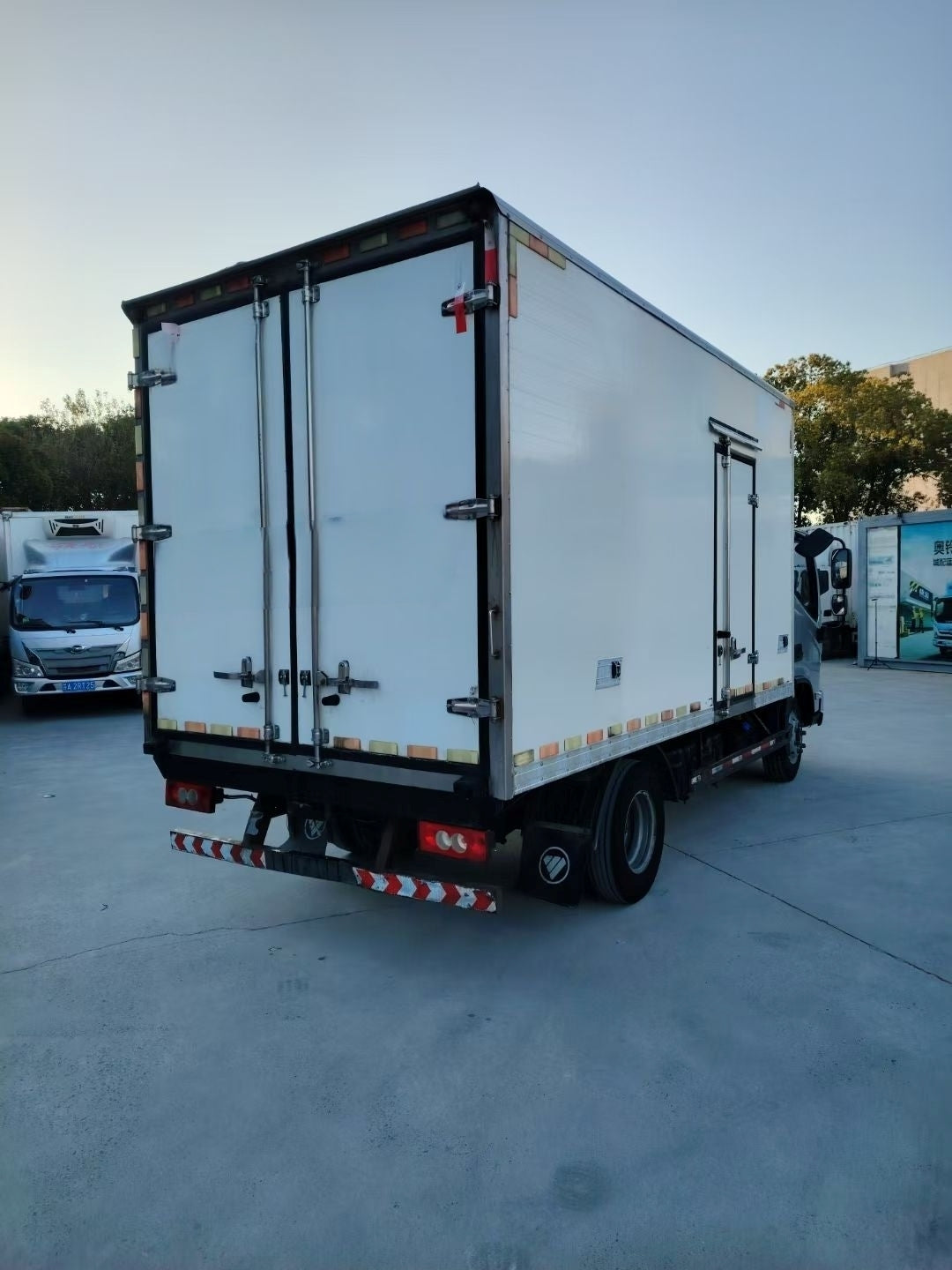 Used FOTON AUMARK 4.2m Refrigerated Truck