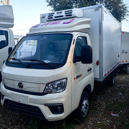 Used Foton 122HP Refrigerated Truck for Sale side view