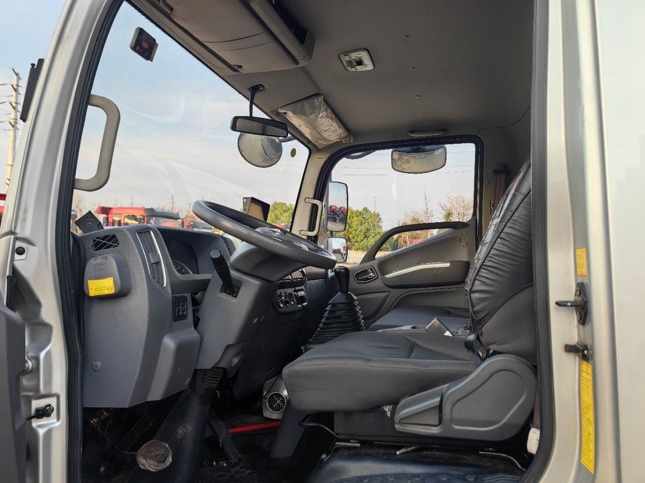 Used FOTON OLLIN 143HP 4.2m Refrigerated Truck