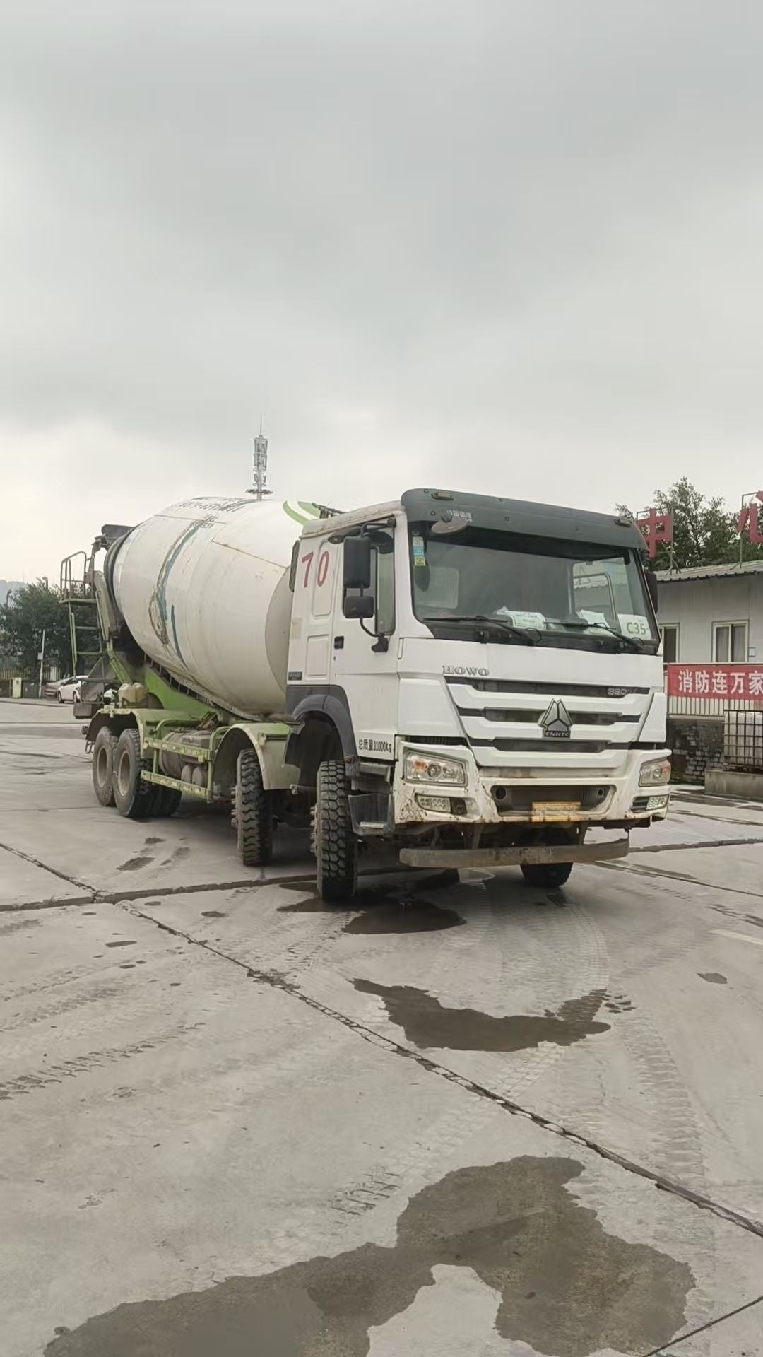 Used Howo 20M³ Concrete Mixer Truck for Sale