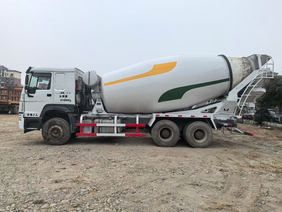 Used Howo 14M Concrete Mixer Truck for Sale | Howo 14M Price detail photo 5