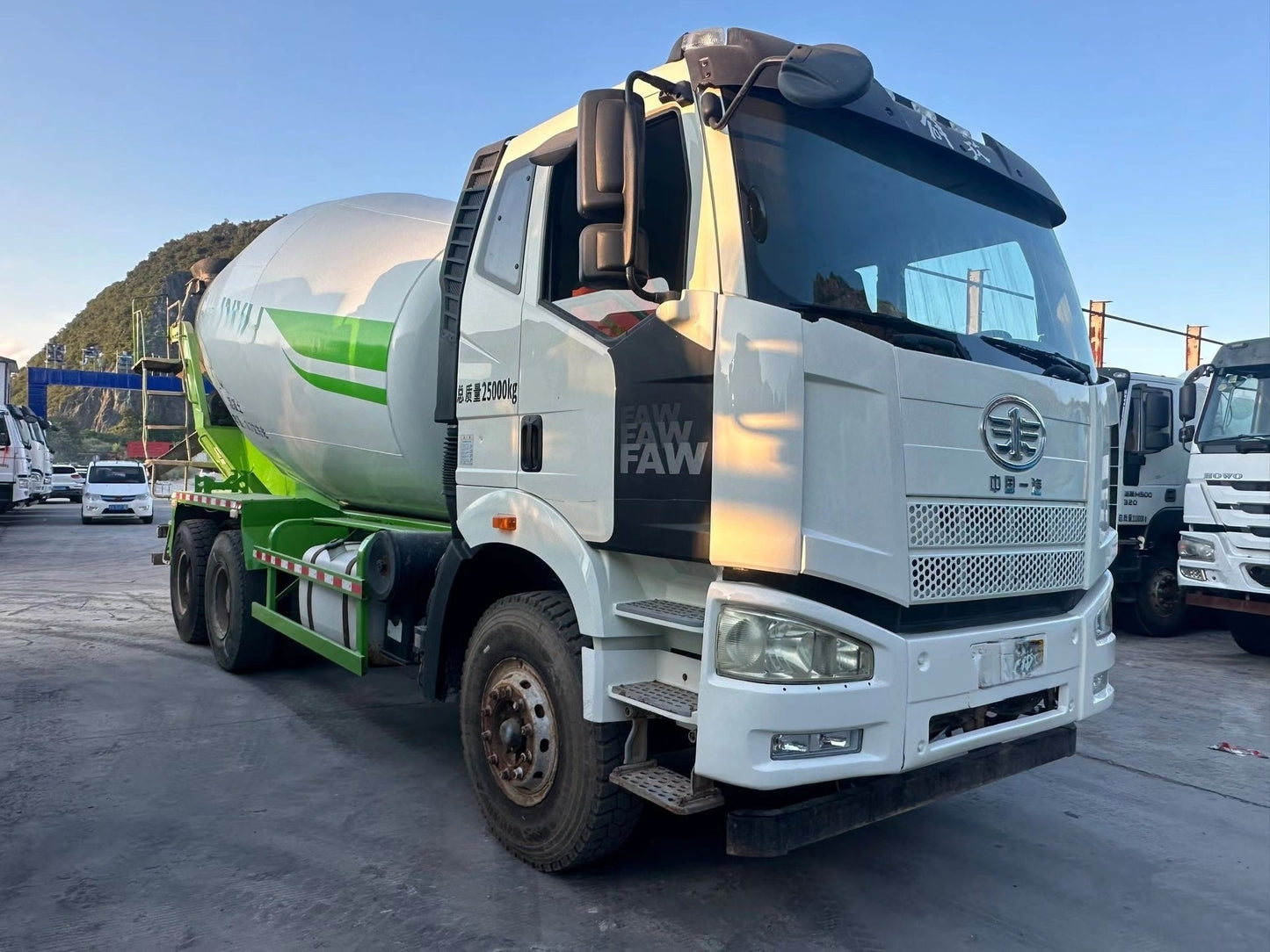 Used FAW 15M³ Concrete Mixer Truck for Sale