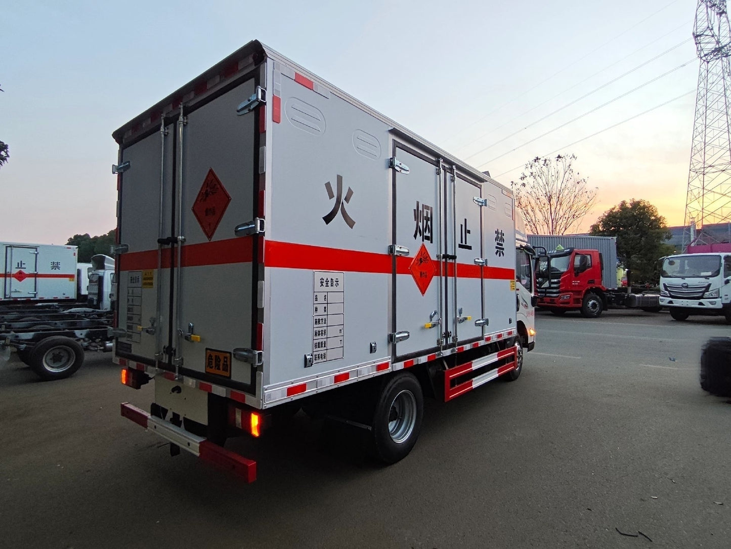 Used JMC KAIYUN 143HP 4.2m Explosive Materials Delivery Truck