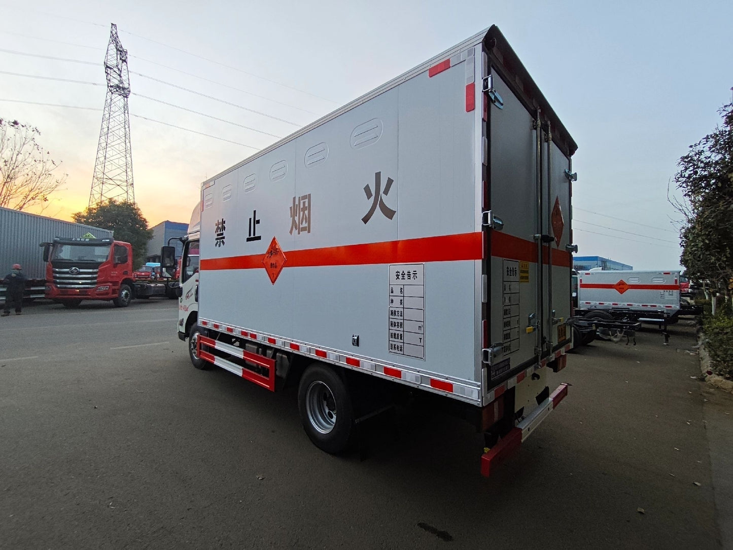 Used JMC KAIYUN 143HP 4.2m Explosive Materials Delivery Truck