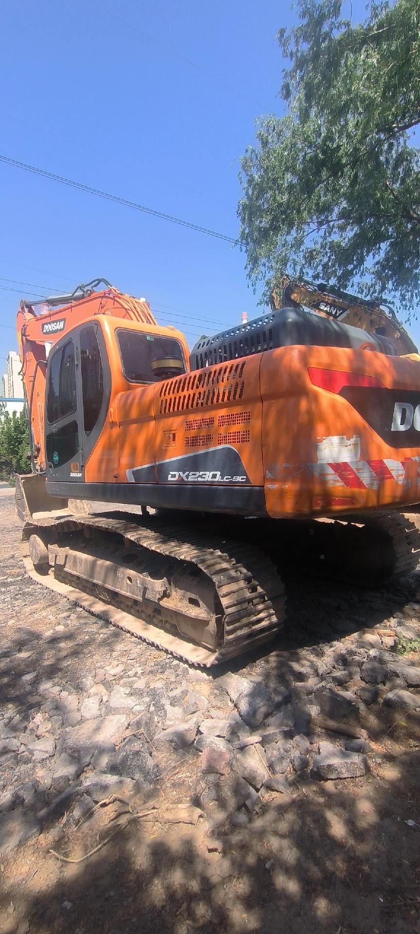 USED DOOSAN DX230LC-9C
