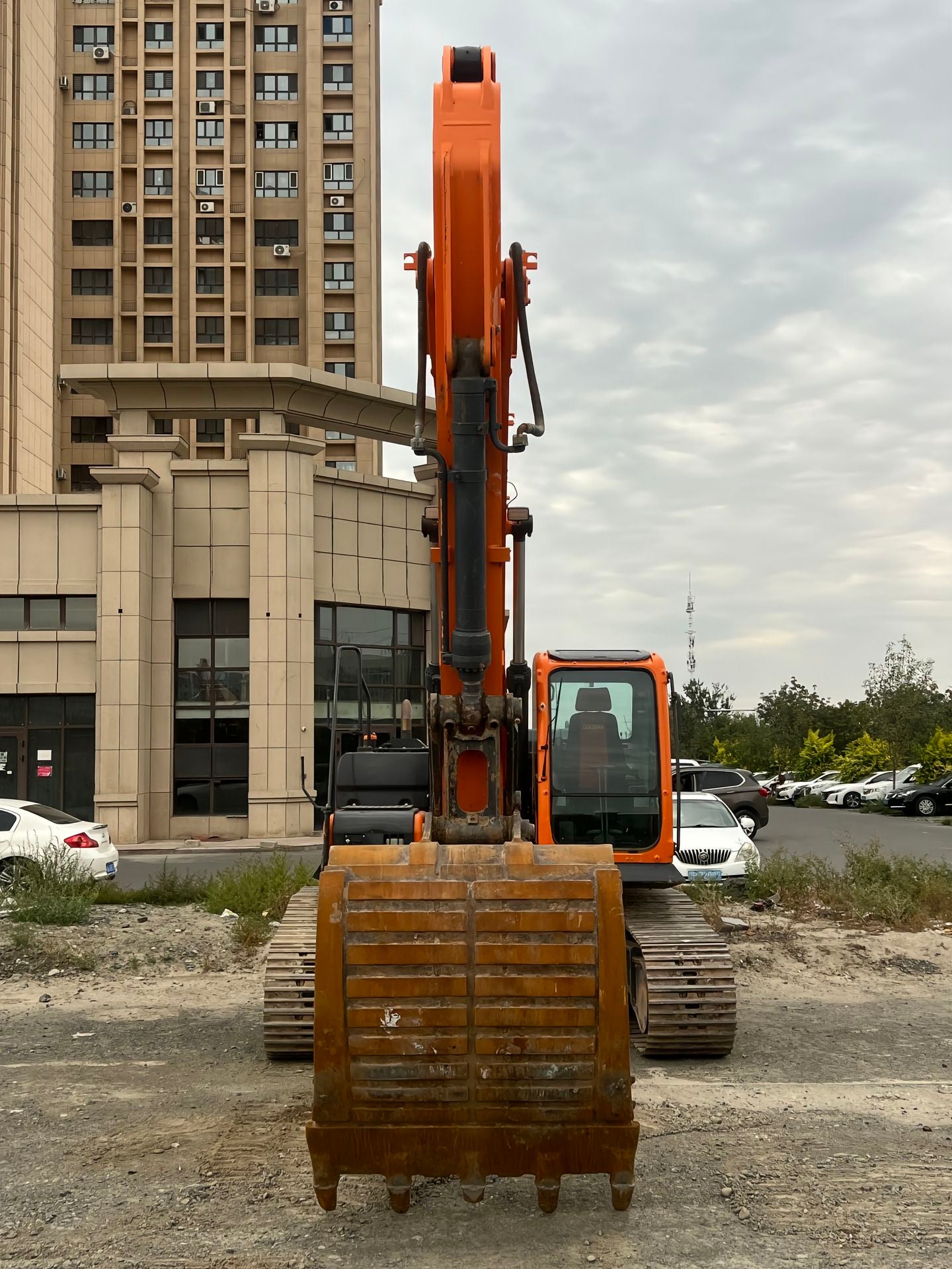 USED DOOSAN DX260LC-9C