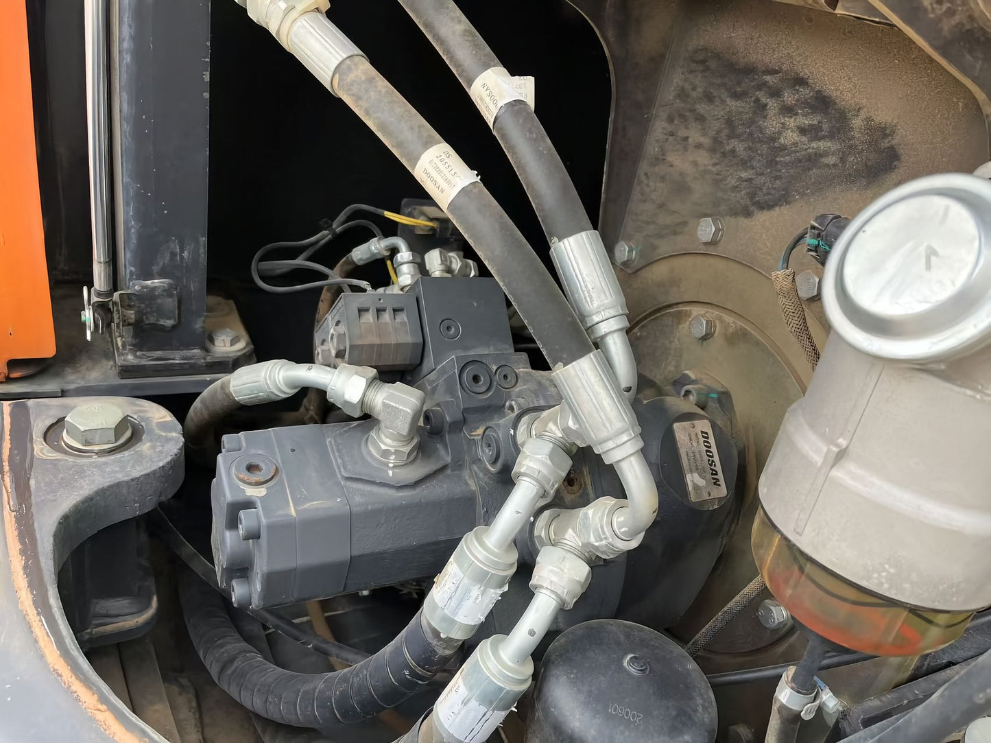 USED DOOSAN DX60E-9C