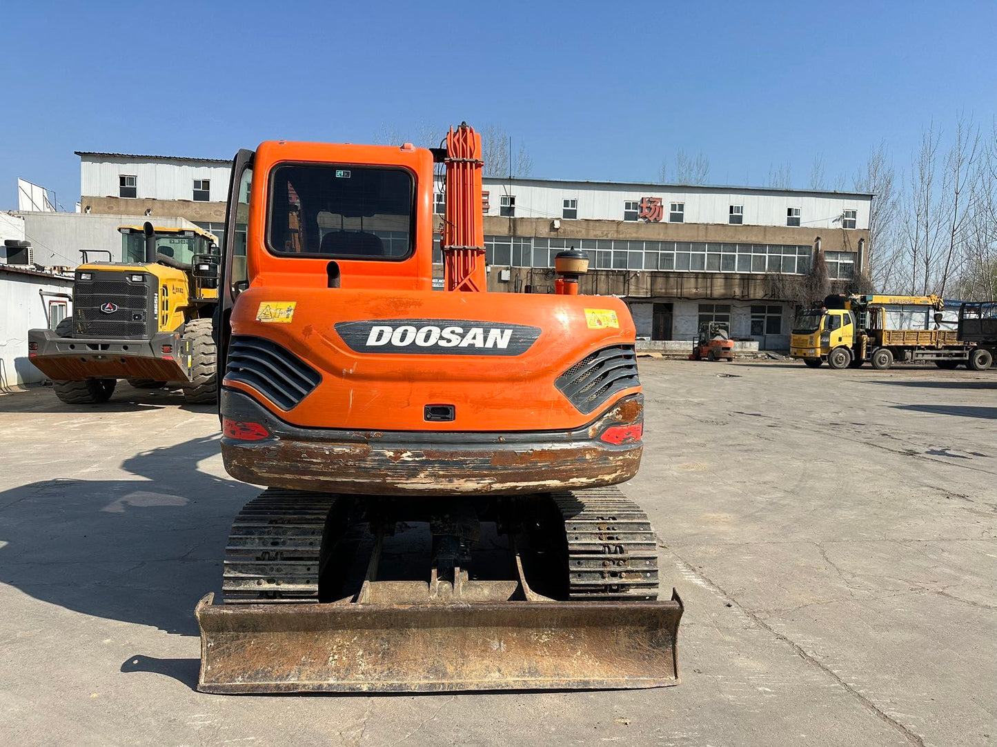 USED DOOSAN DX75-9C