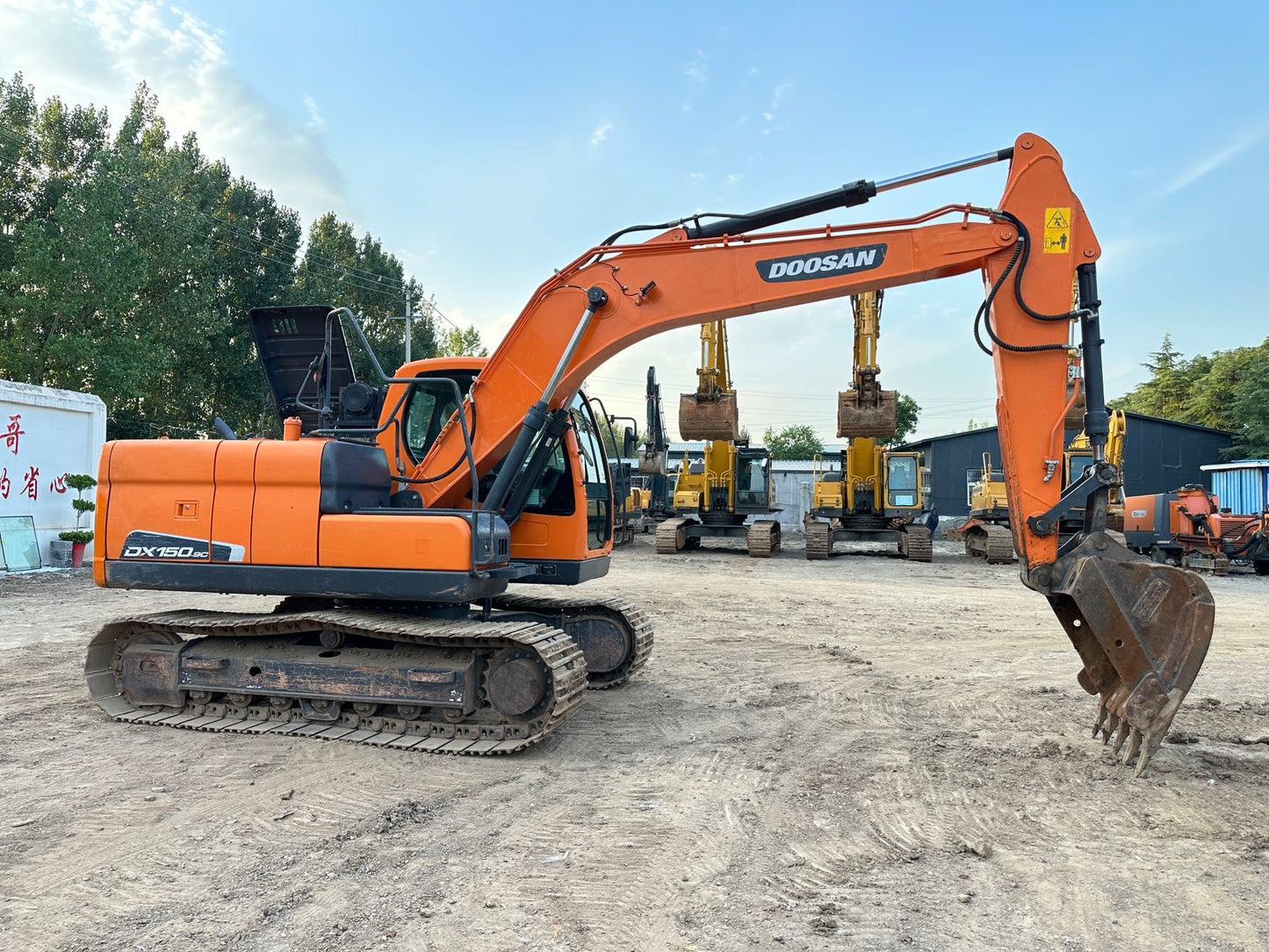 USED DOOSAN DX150-9C