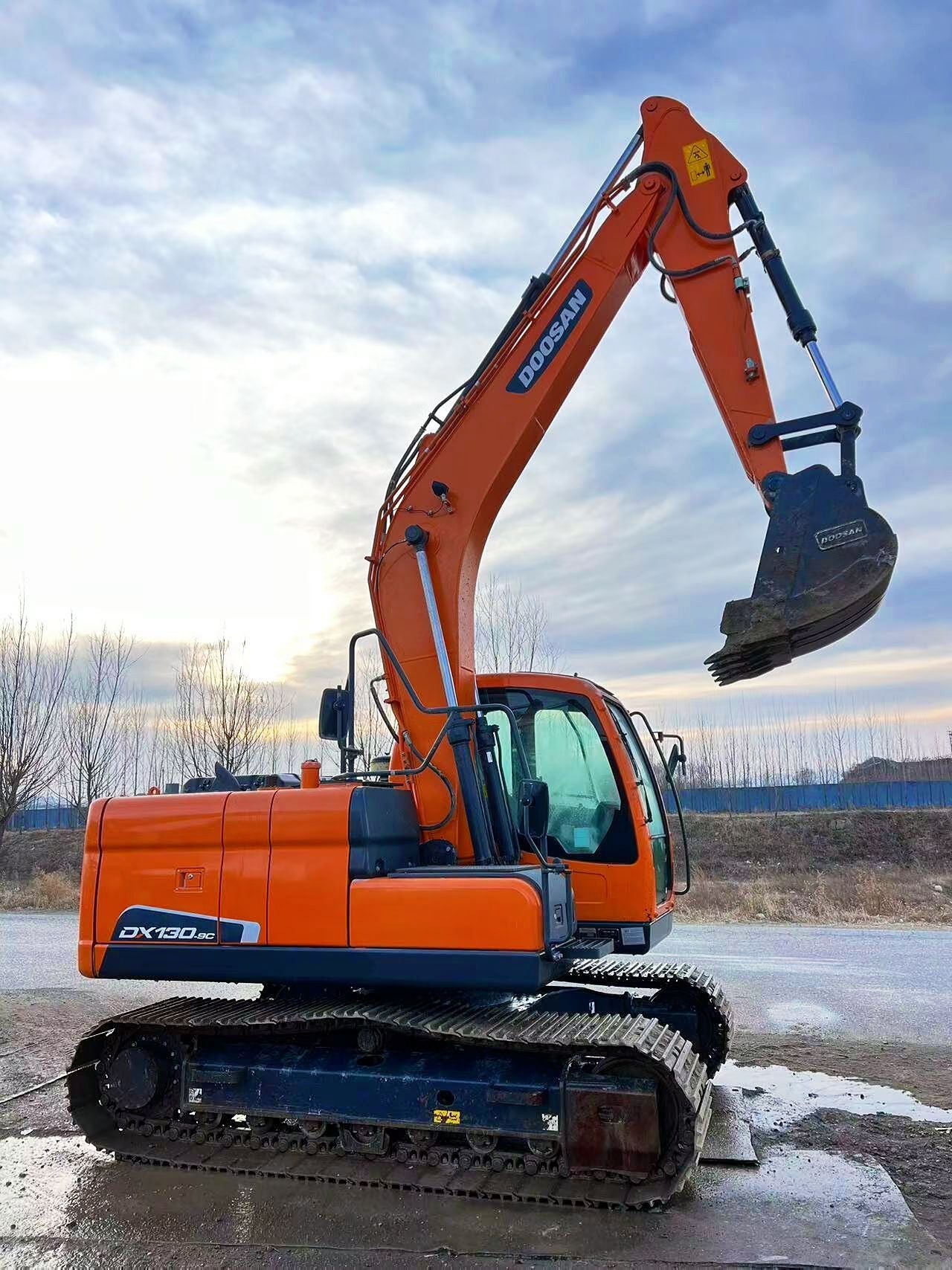 USED DOOSAN DX130-9C