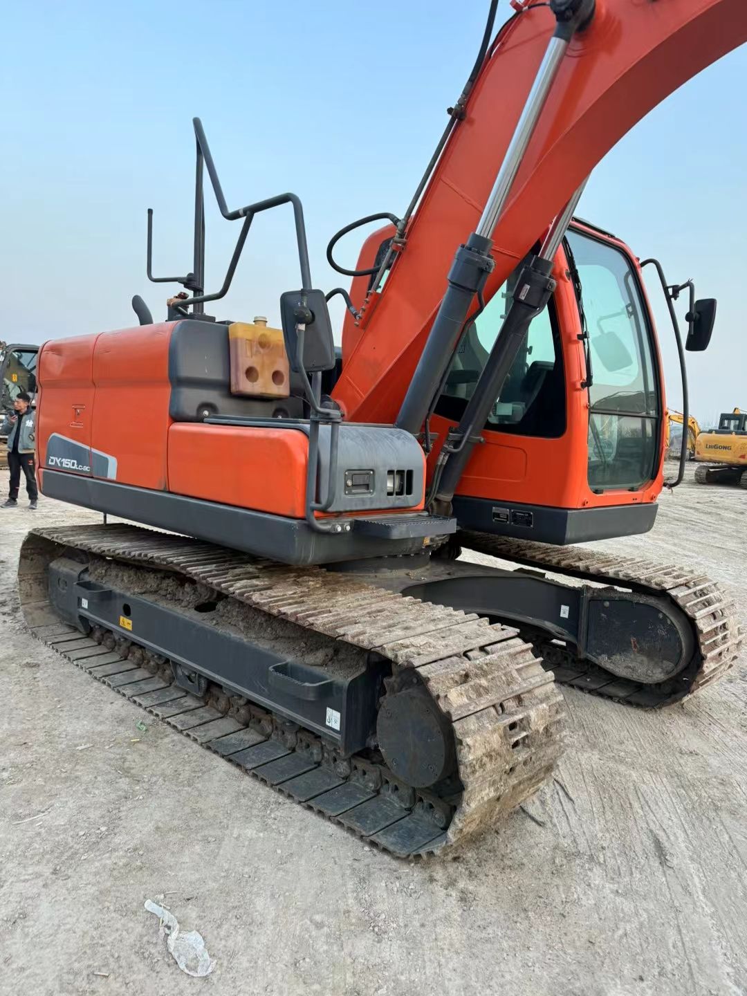 USED DOOSAN DX150LC-9C