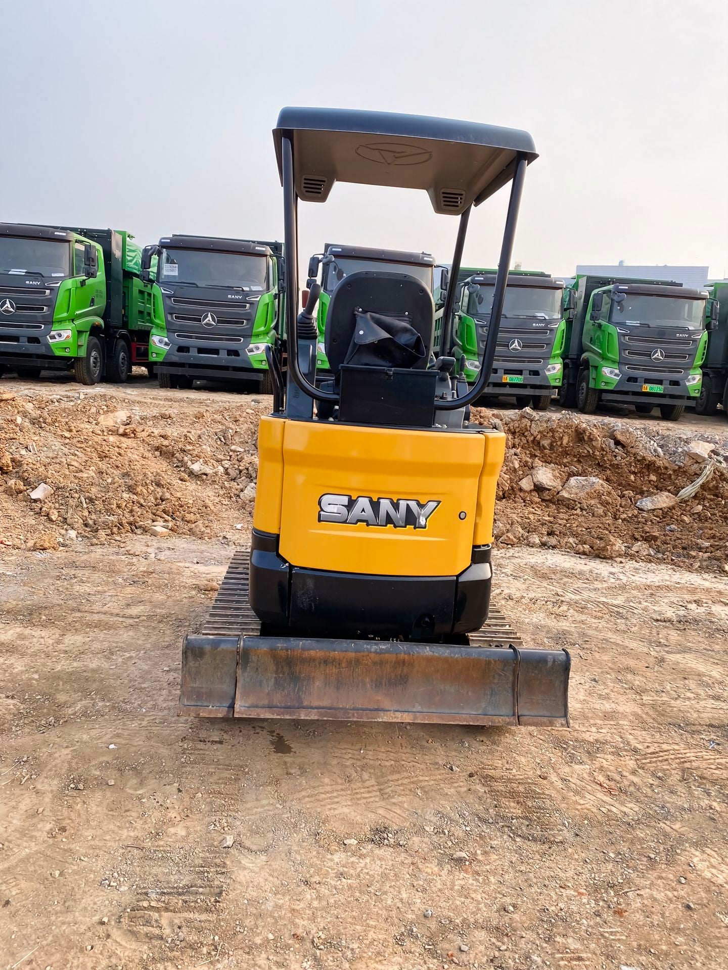 USED SANY SY16C