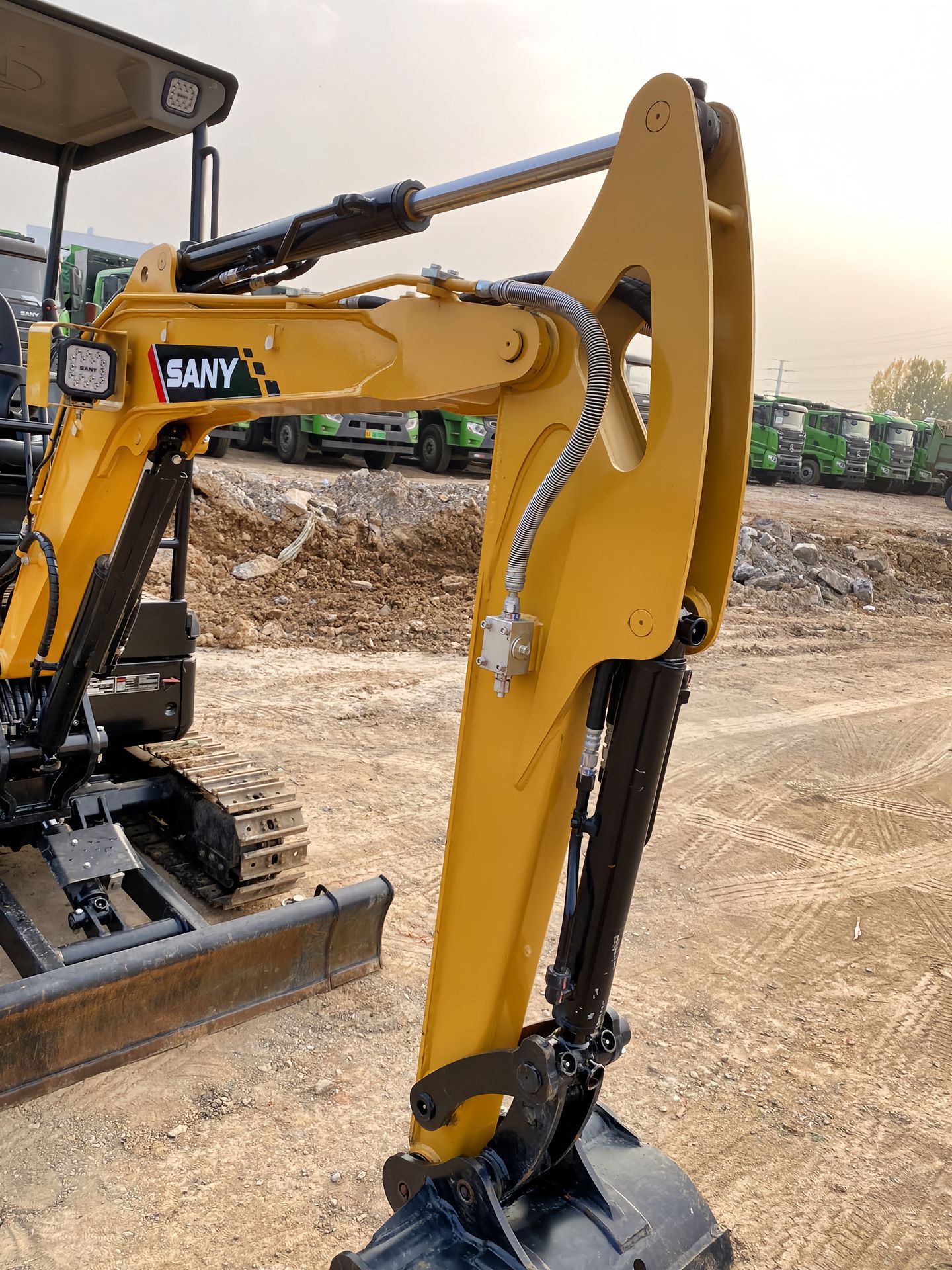 USED SANY SY16C