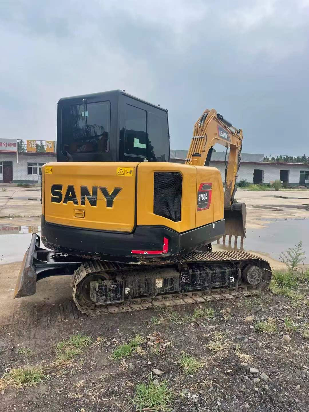 USED SANY SY60C