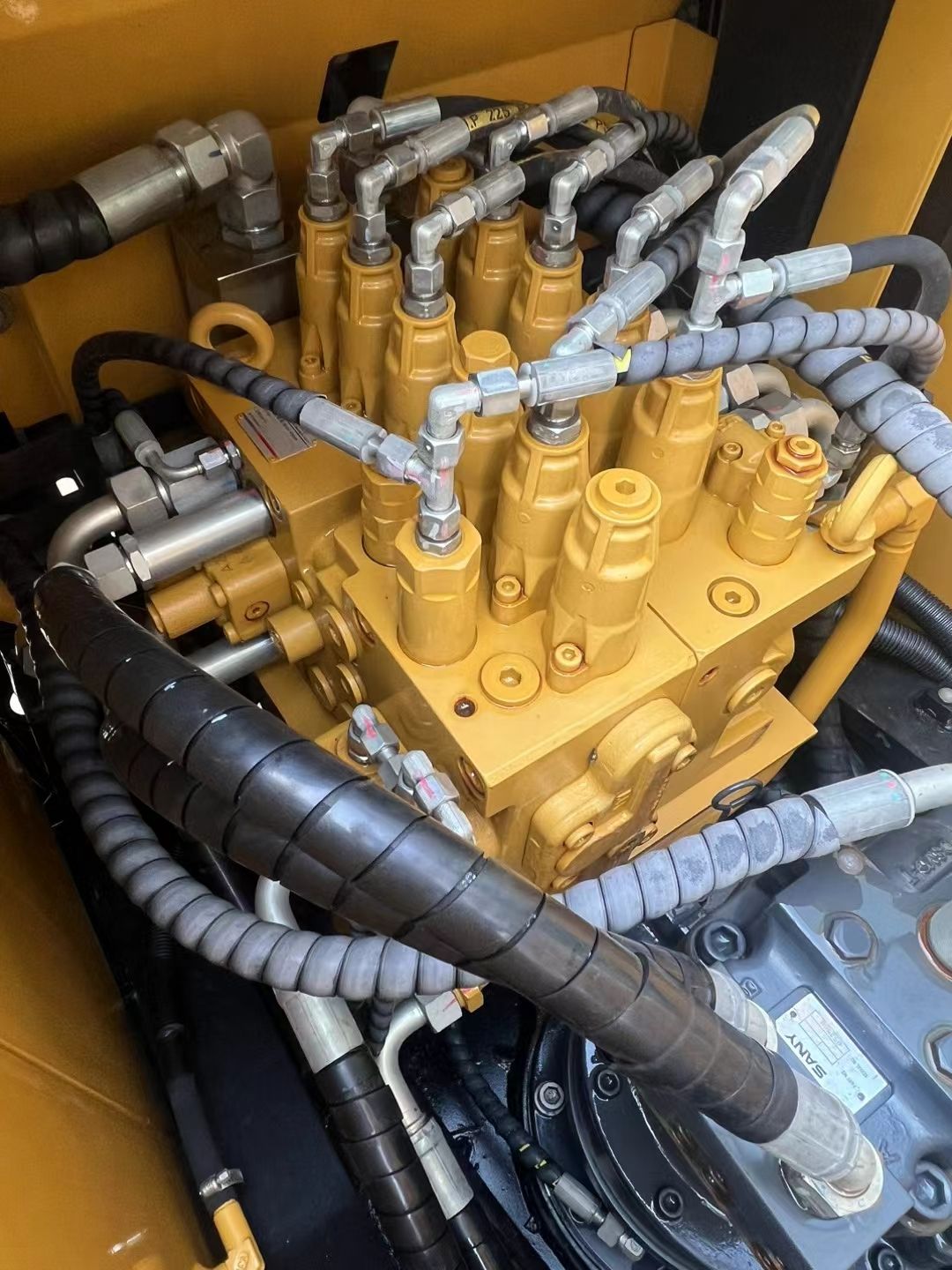 USED SANY SY125C