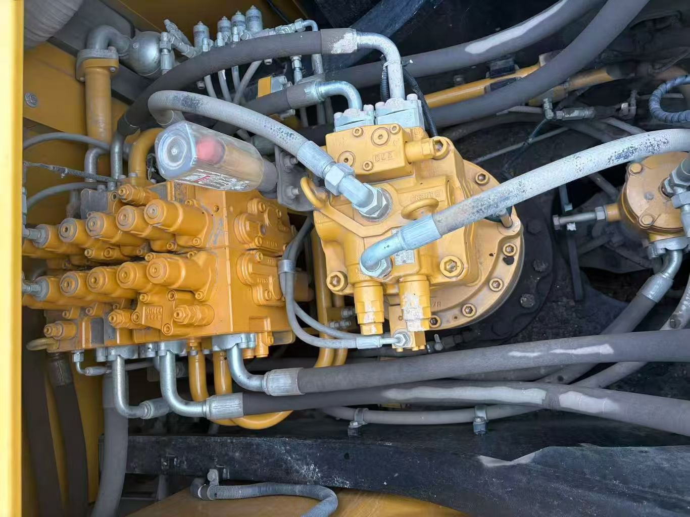 USED SANY SY235H