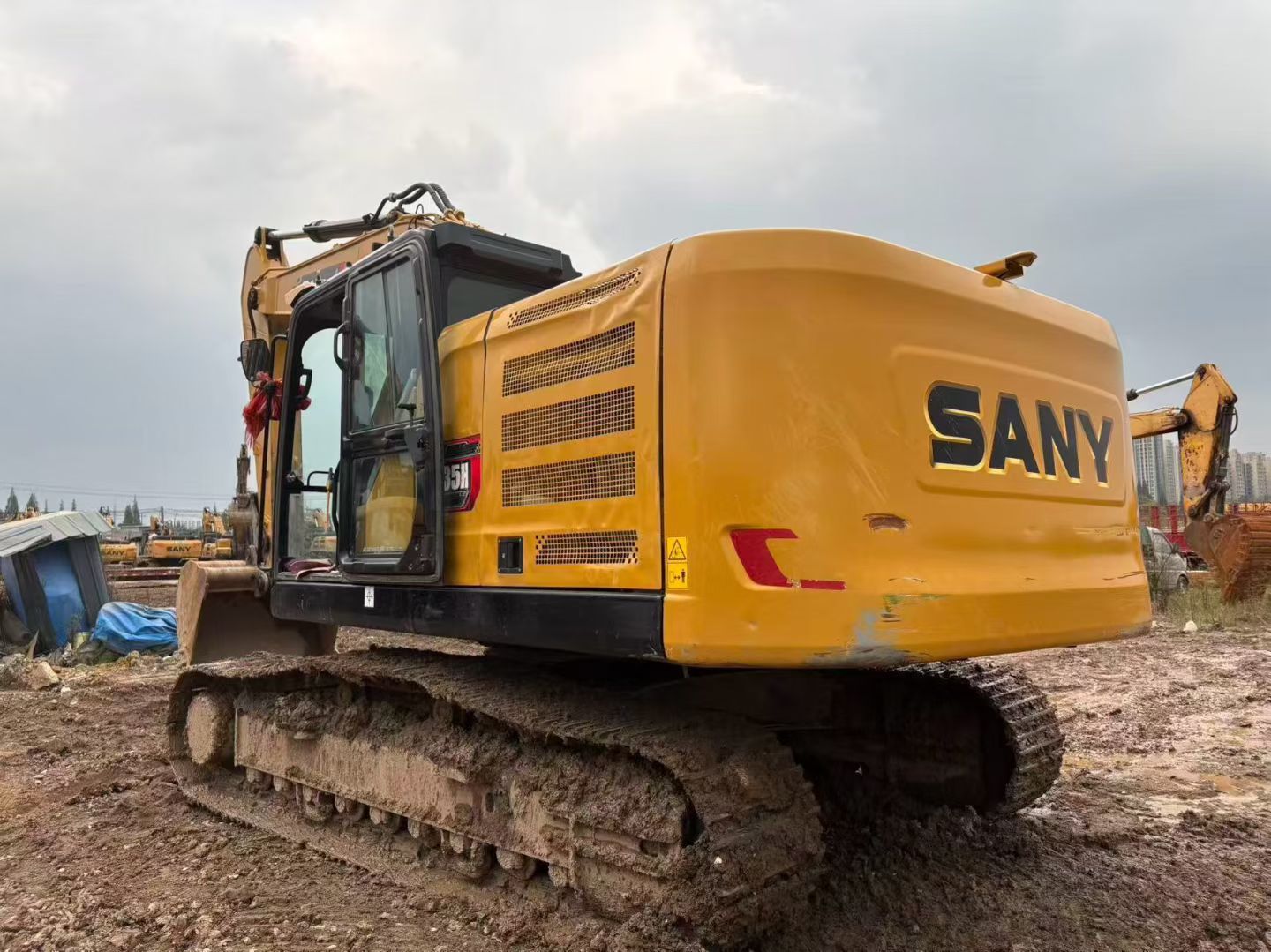 USED SANY SY235H