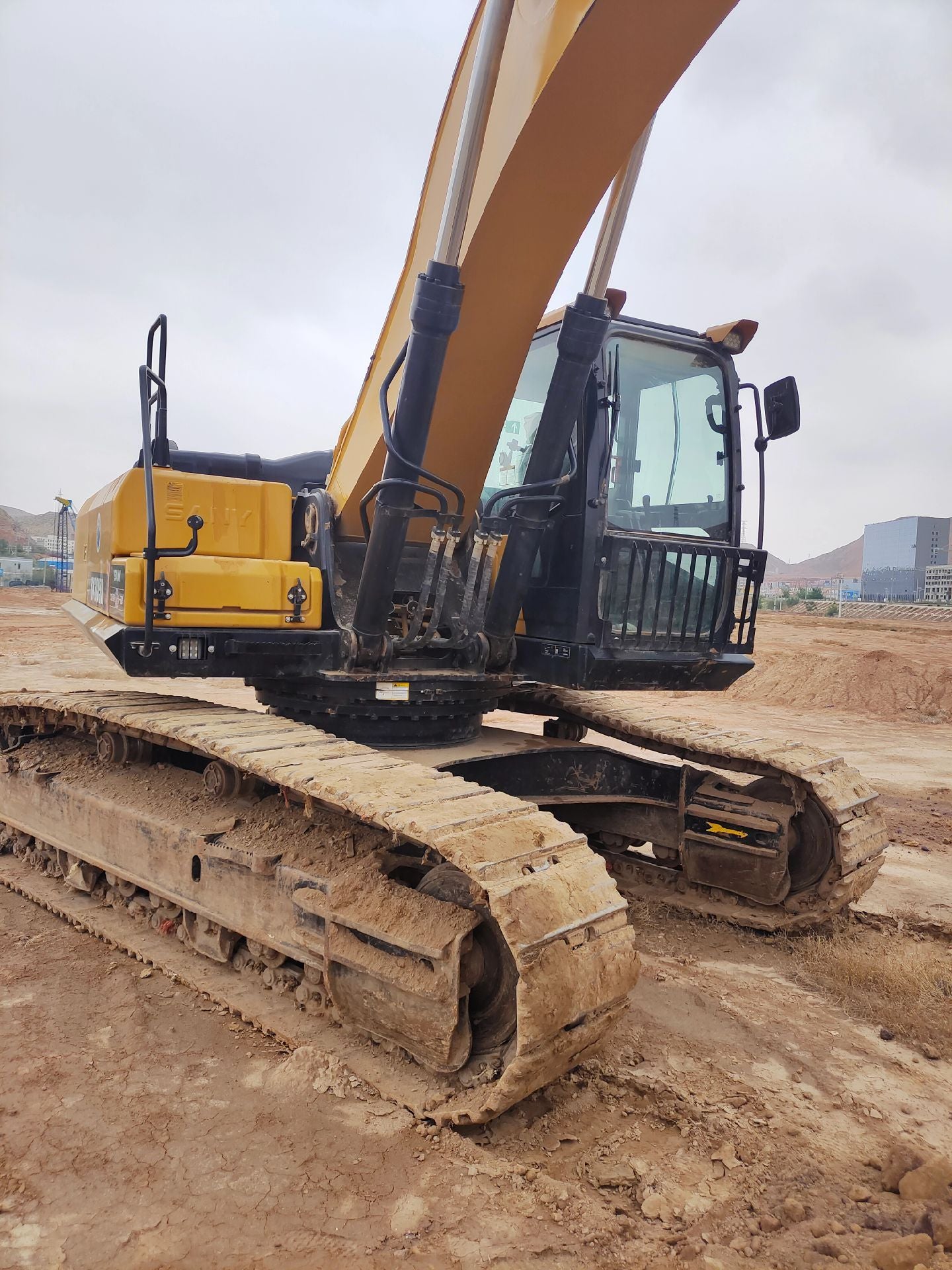 USED SANY SY305H