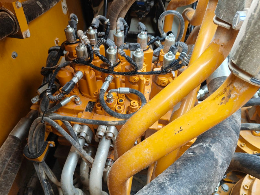 Used SANY SY650H Crawler Excavator for Sale | SANY SY650H Price detail photo 8