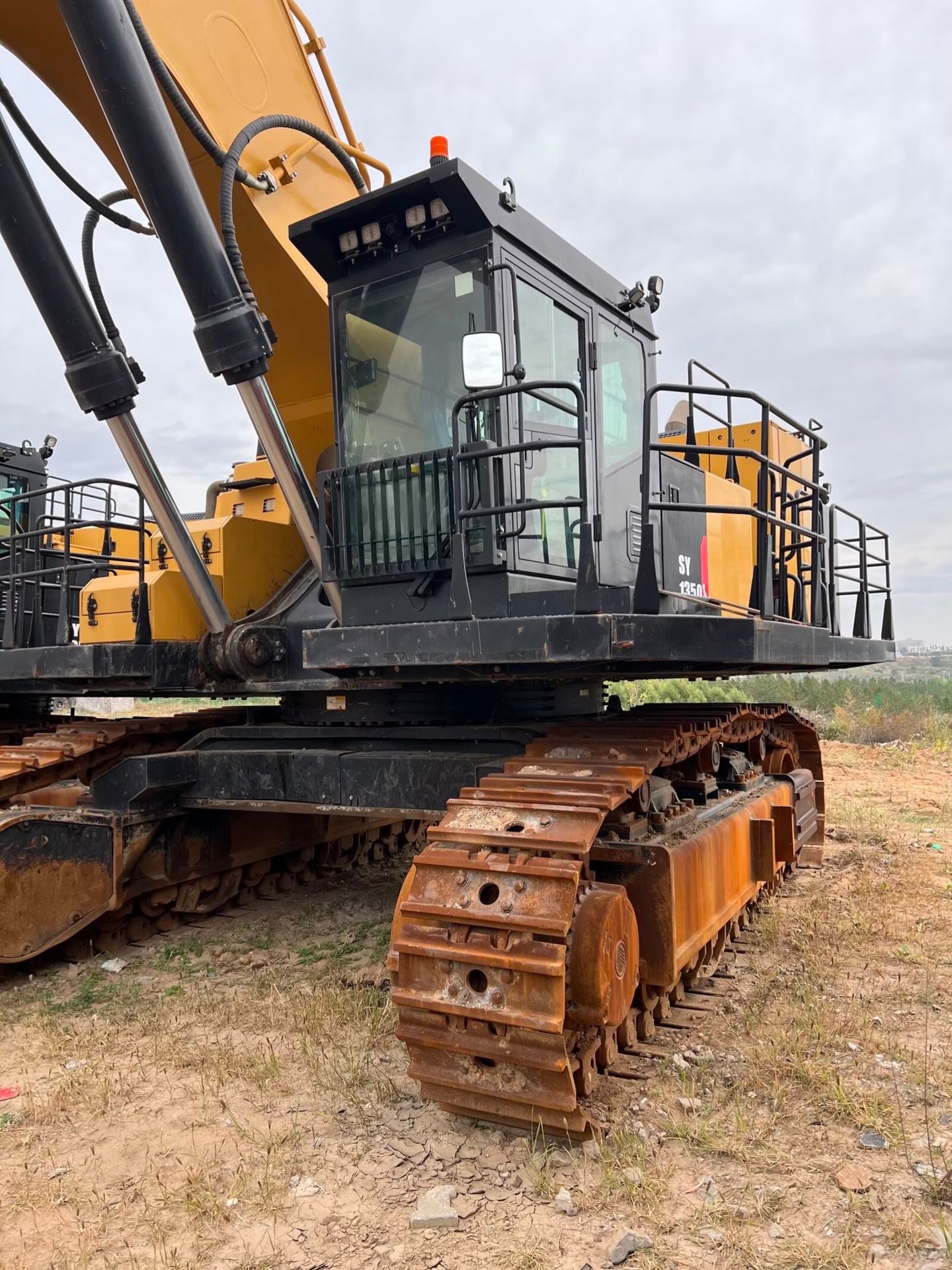 USED SANY SY1350H