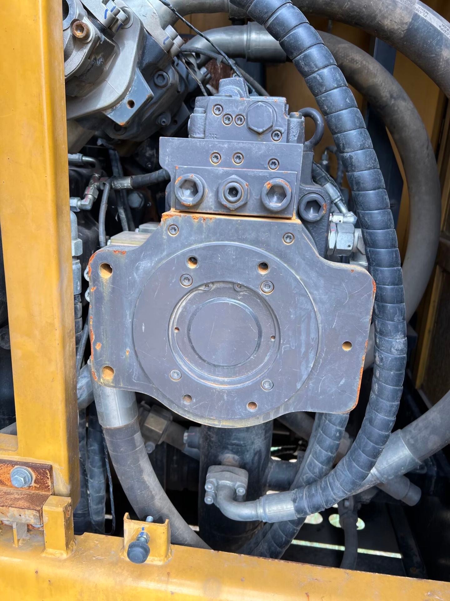 USED SANY SY1350H