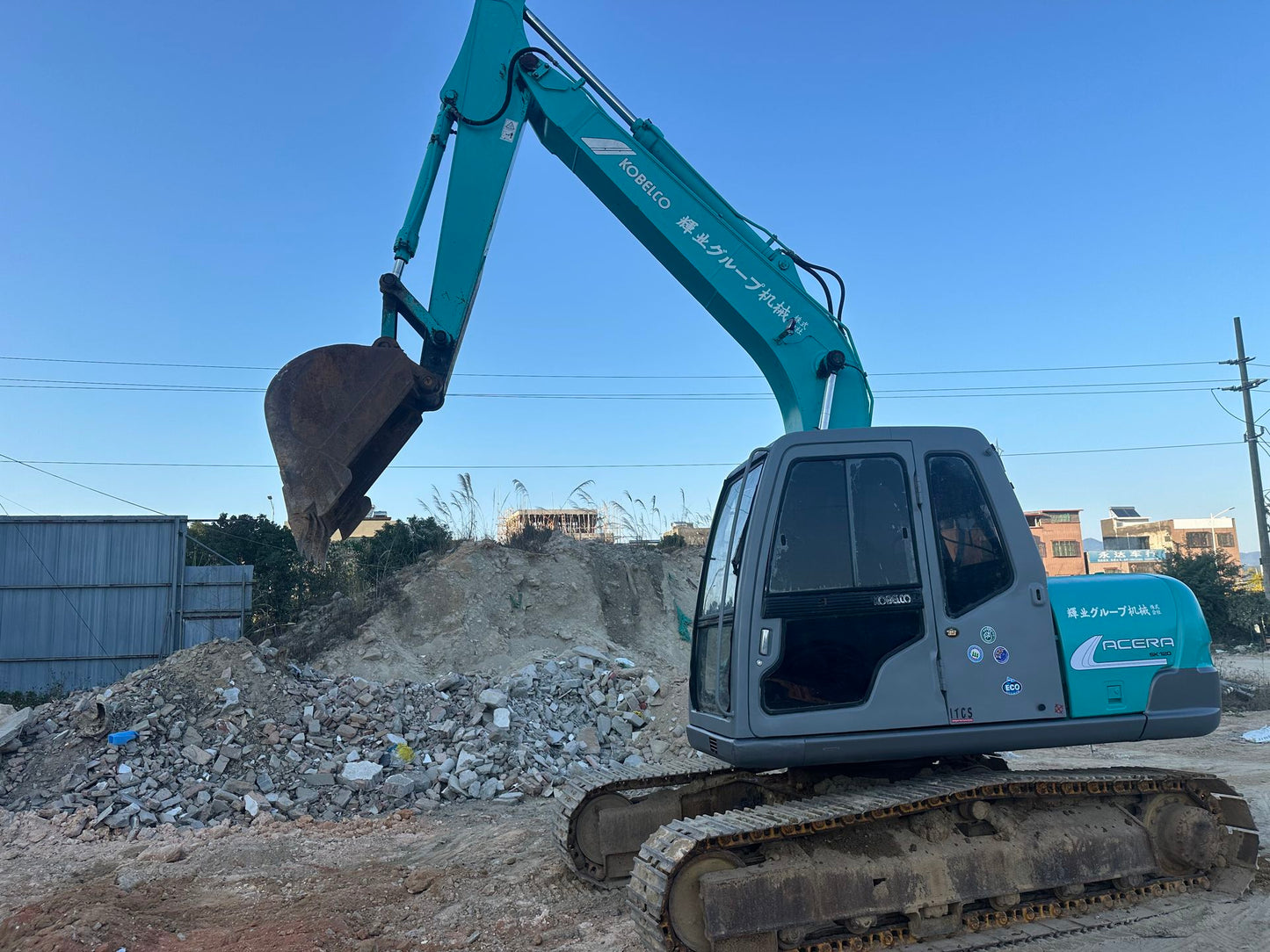 Used Kobelco SK120-3 Excavator for Sale