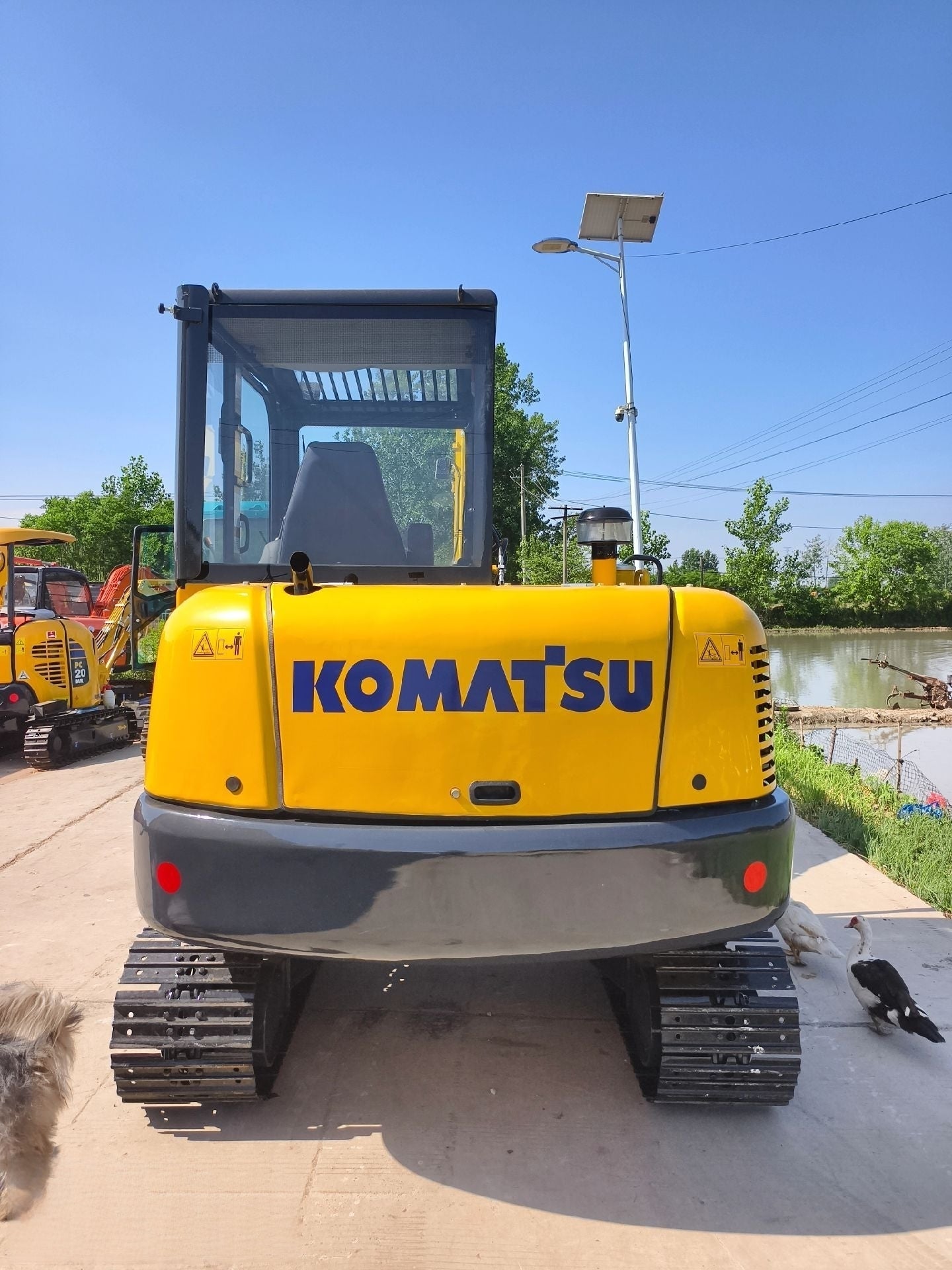 Used Komatsu PC56 Excavator for Sale tire and chassis detail for sale