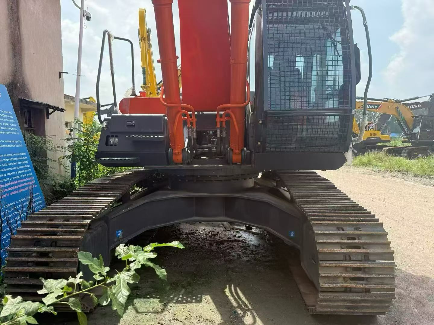 Used Hitachi ZX350-3 Excavator for Sale operator cabin for sale
