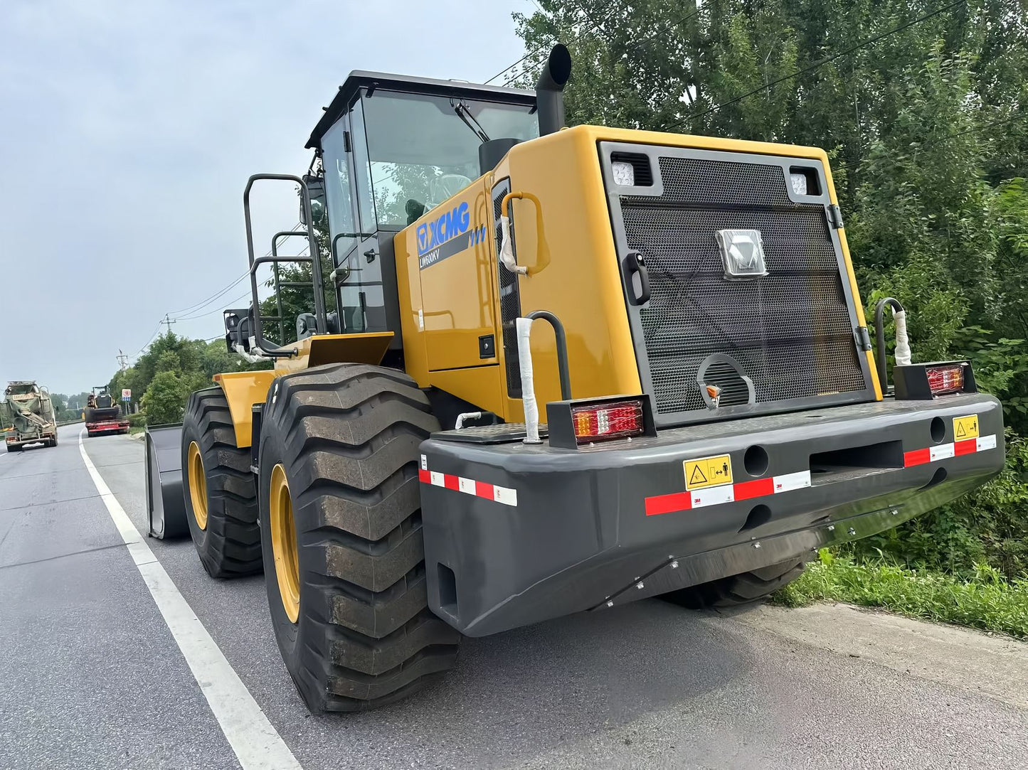 Used XCMG LW600KV Wheel Loader for sale rear view for sale