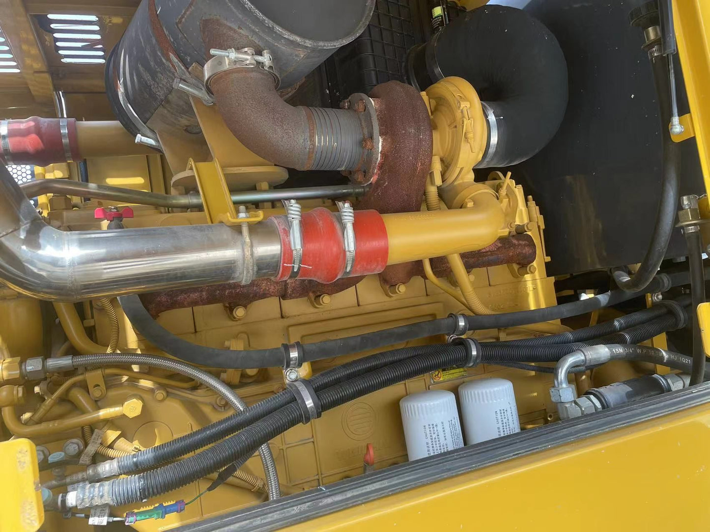 Used XCMG LW550FV Wheel Loader for sale operator cabin for sale