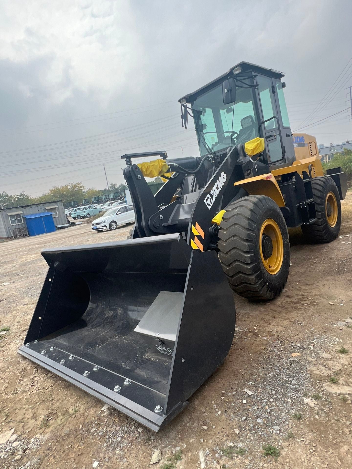 Used XCMG LW300KN Wheel Loader for sale bucket and boom detail for sale