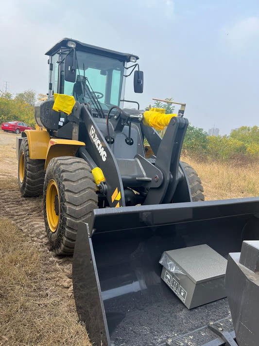 Used XCMG LW300FN Wheel Loader for sale front working view for sale