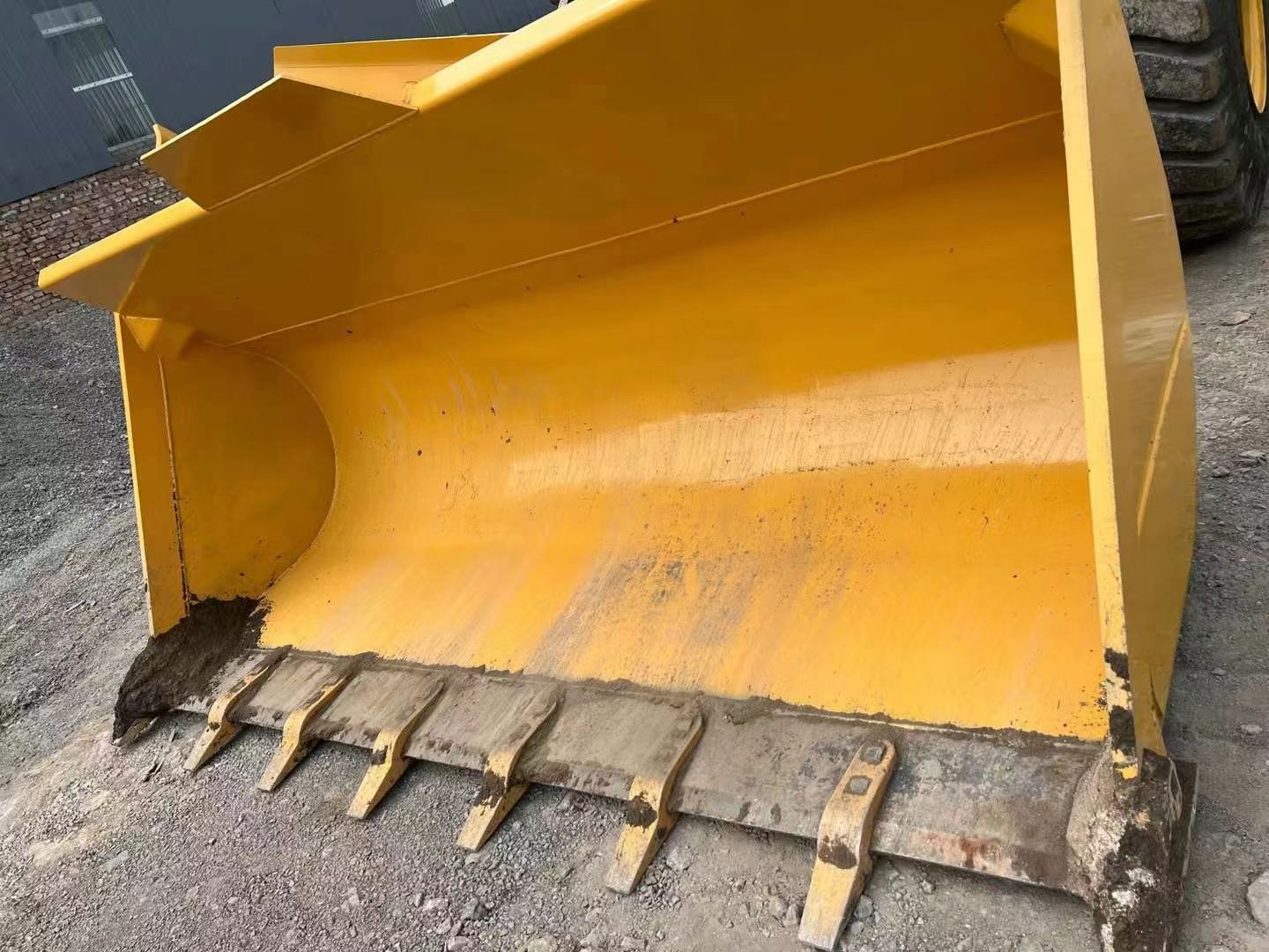 Used XCMG LW500HV Wheel Loader for sale rear view for sale