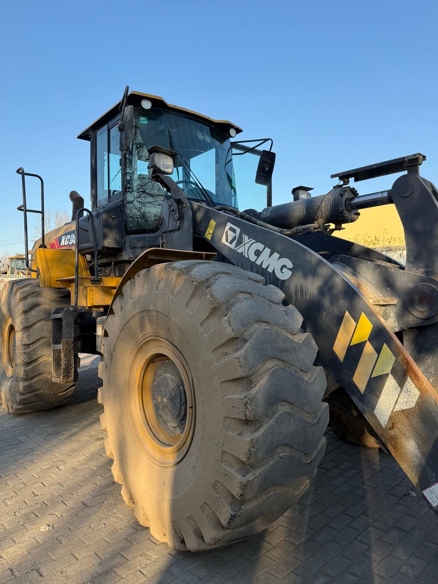 Used XCMG XC968 Wheel Loader for sale rear view for sale
