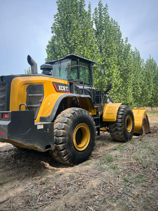 Used XCMG XC972Wheel Loader for sale front working view for sale