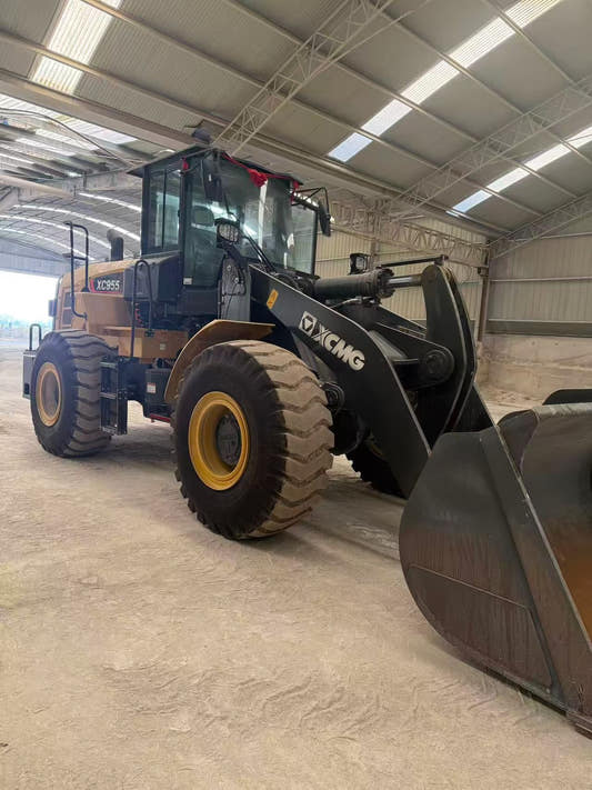 Used XCMG XC955 Wheel Loader for sale front working view for sale