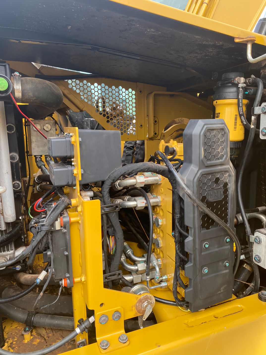Used CAT 310 crawler excavator real inventory view 6
