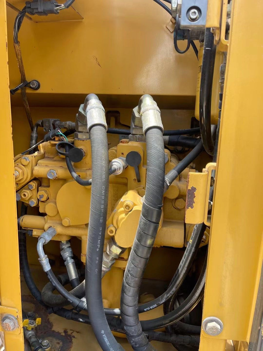 Excavadora de cadenas CAT 311C U usada en venta | Precio CAT 311C U foto de detalle 4