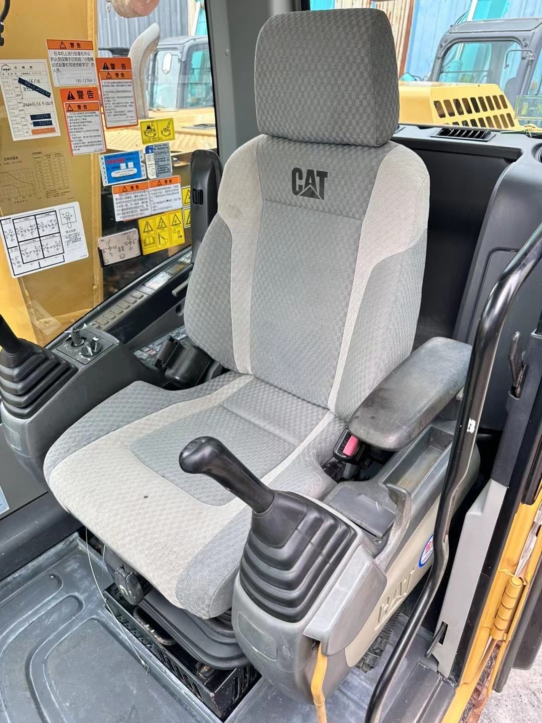 Used CAT 311D RR crawler excavator real inventory view 6