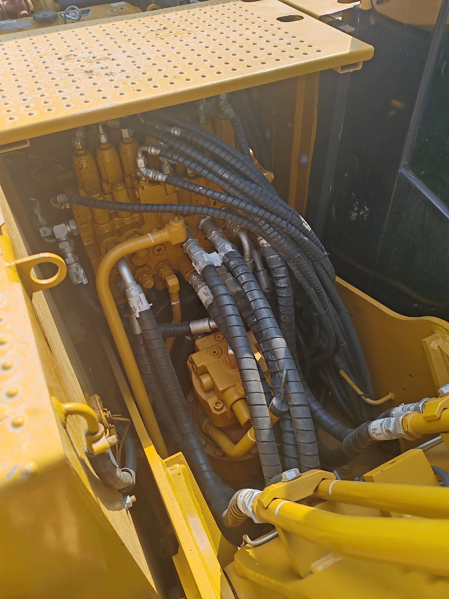 Used CAT 312D2 crawler excavator real inventory view 6